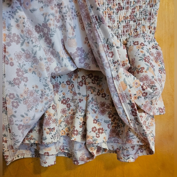 Ardene Floral Smocked Top and Skirt Set Girls L 11-12 - Picture 5 of 7